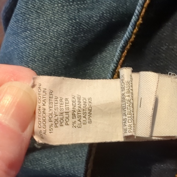 Lucky Brand Women's Dark Wash Denim Jeans Classic Bootcut Style - Picture 6 of 7